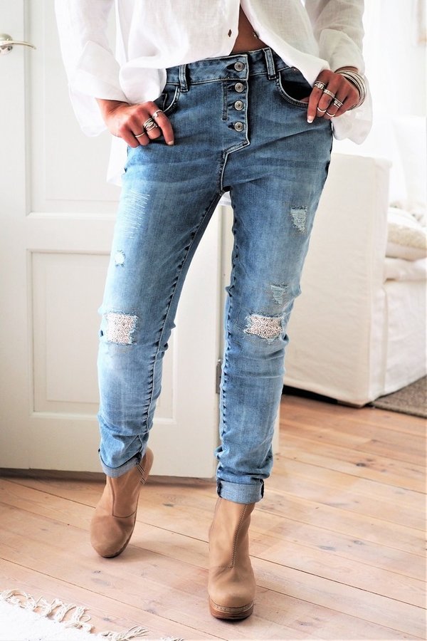 Perfect Jeans RELAXED FIT von BYPIAS