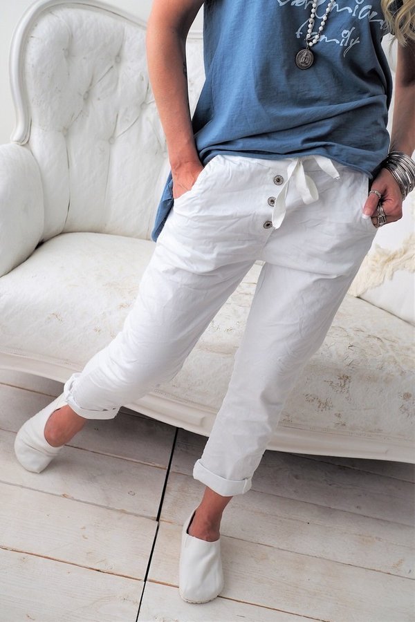 PERFECT JOGGERS BUTTONS White von BYPIAS