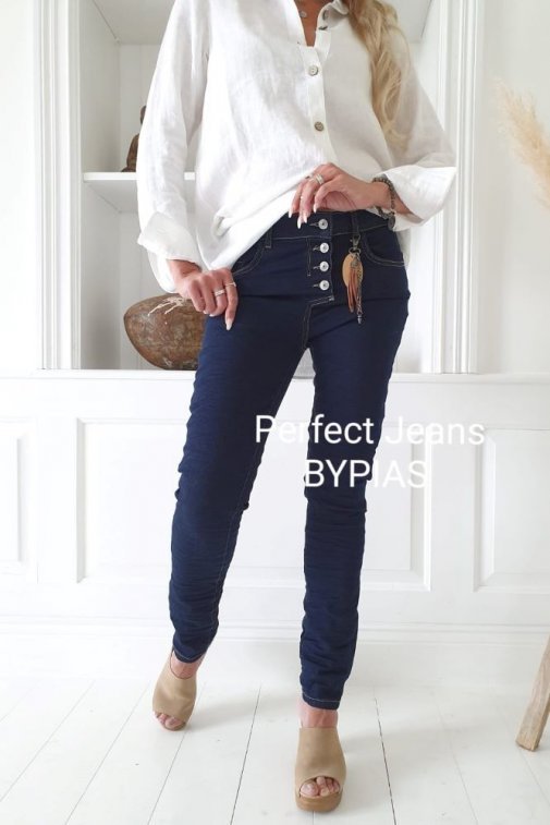 Perfect Jeans CASUAL BOYFIT Dark von BYPIAS